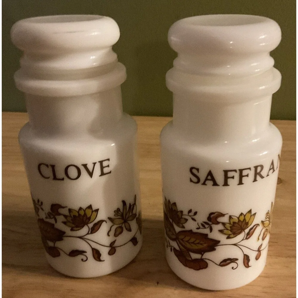 Vintage 10 Piece Milk Glass Cruets, Salt And Pepper Shakers‎ And Spice Jars